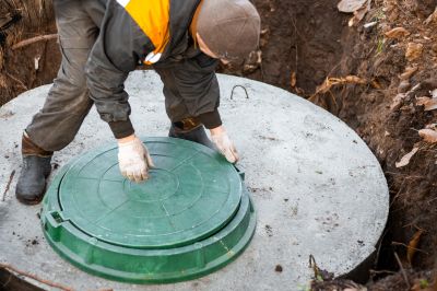 RV Waste Tank Repair